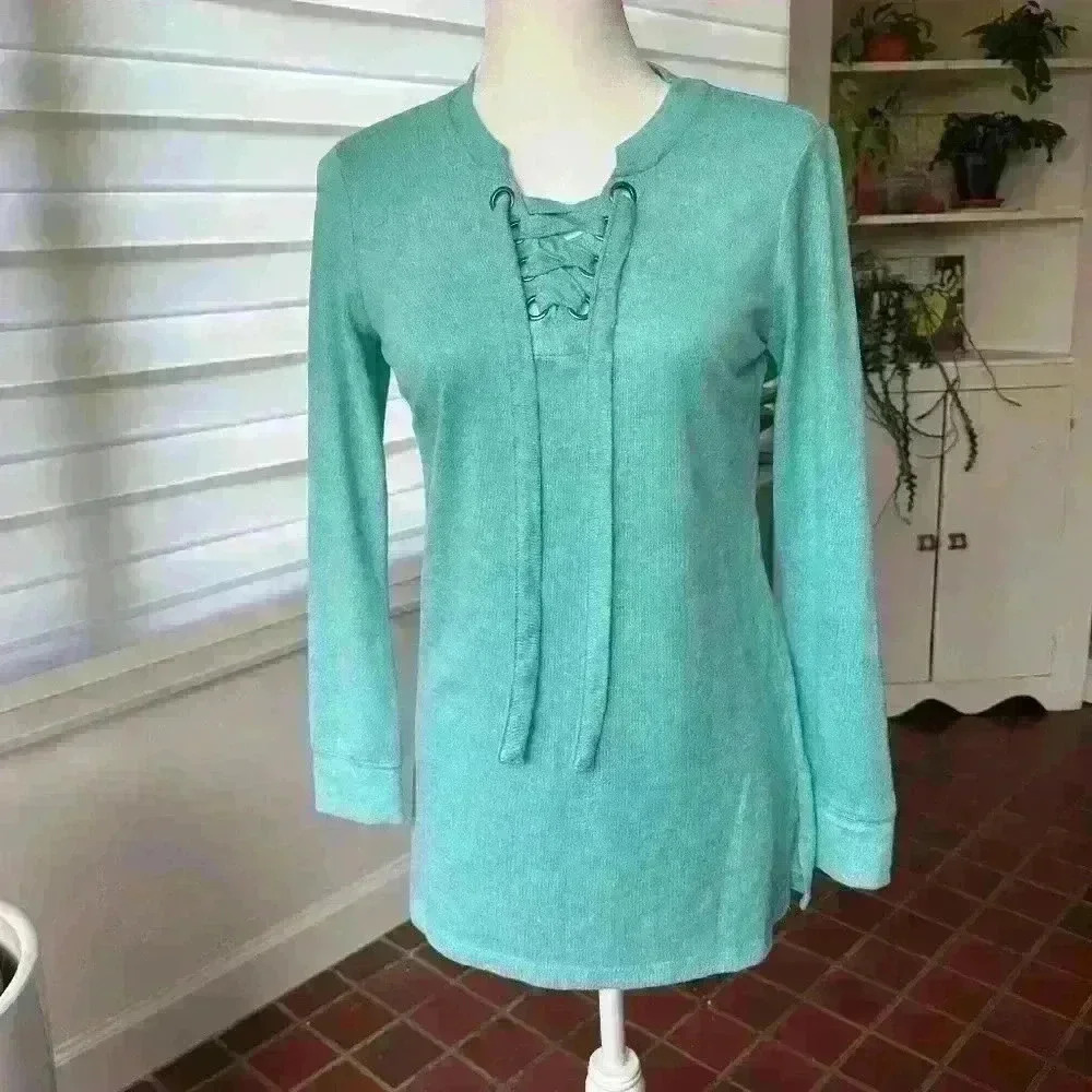 COMO VINTAGE BOHO LONG SLEEVE Blue Front Tie Super Soft Top -Size M - NWT